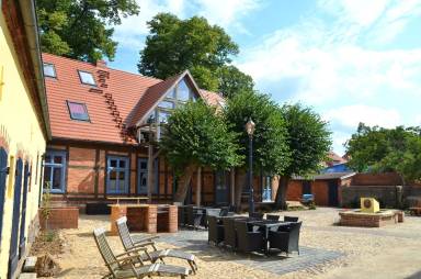 House Lenzen
