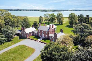 House  Tilghman