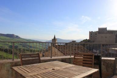 Casa Caccamo