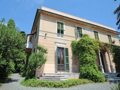 Apartment Albisola Superiore