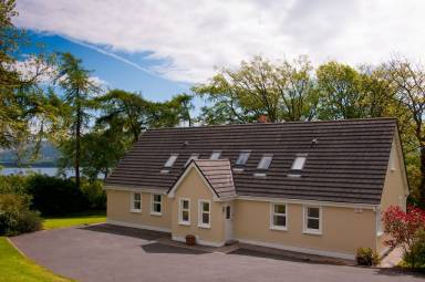 Cottage  Harristown
