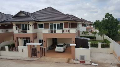 House Nam Noi