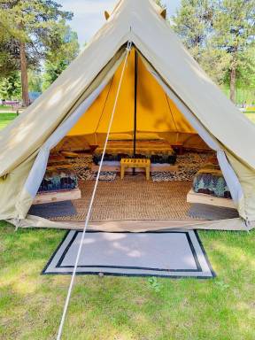 Cabin  Fort Klamath