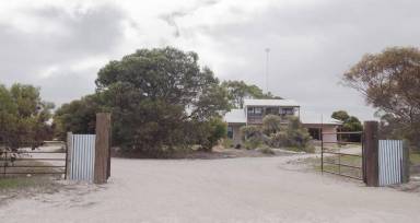 Farmhouse  Foul Bay