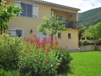 Appartement Montbrun-les-Bains