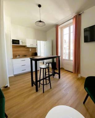 Apartment  Laval