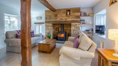 House Kingham