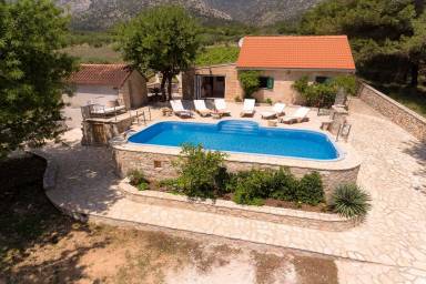Villa Bol