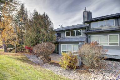 House  Columbia Falls