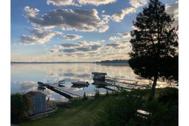 House Wind Lake