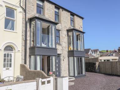 Cottage Criccieth