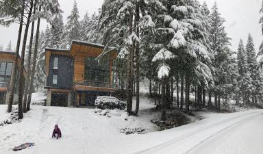 House Denny Creek