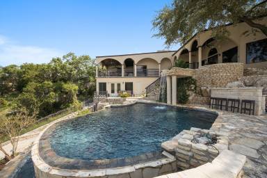 House  Point Venture