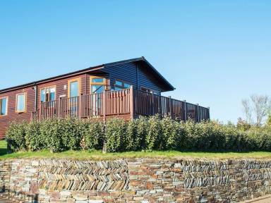 Lodge  Trebarwith