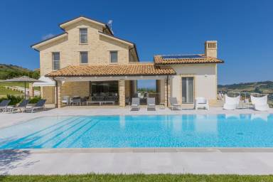 House Monterubbiano