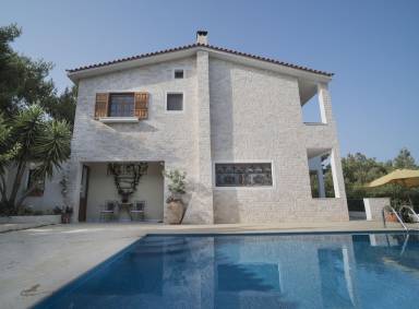 Villa  Kouvaras