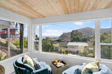 House  Avalon