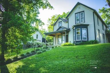 House Eau Claire