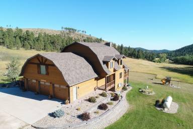 Cabin Deadwood