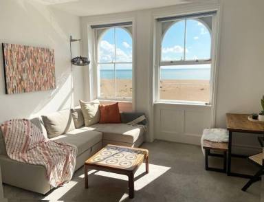 Condo Folkestone