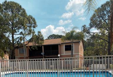 Condo Palm Bay