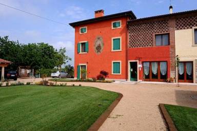 Casa Villafranca di Verona