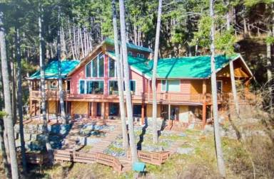House  Bigfork