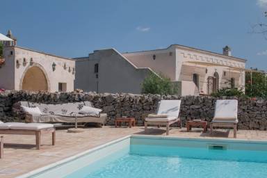 Villa  Mottola