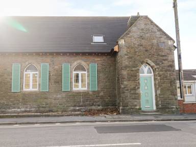 Cottage Llanelli