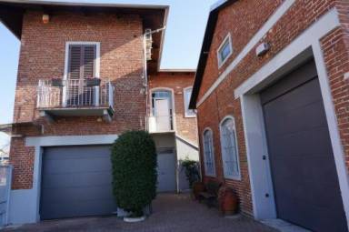 Bed and breakfast  Biella