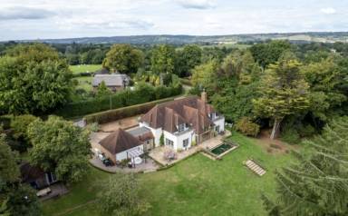 House Shere