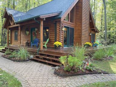 Cabin  Farwell