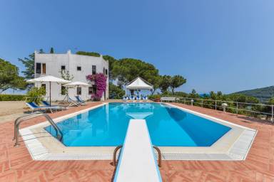 Villa Capoliveri