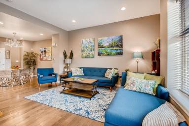 House  Castle Pines