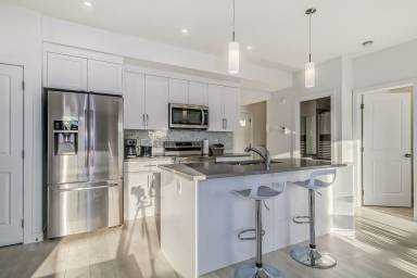 House  Airdrie