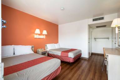 Motel  Wendover