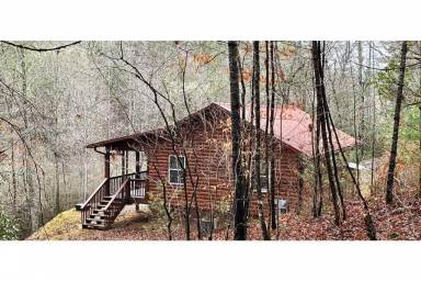 House  Valleytown