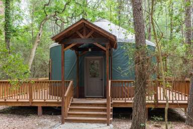 Cabin  Onalaska