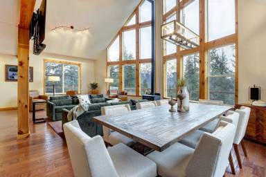 House  Girdwood