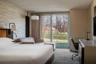 Resort  Deerfield