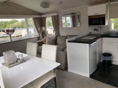 Caravan Cowes