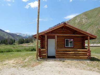 Cabin  Bondurant