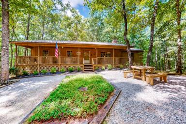 Cabin West Point
