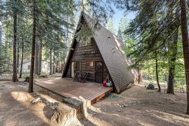 Cabin Arnold