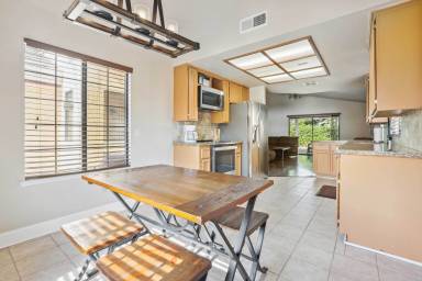 House  Elk Grove