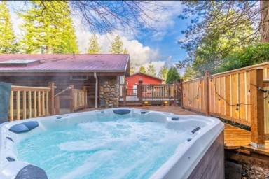 Cabin May Creek