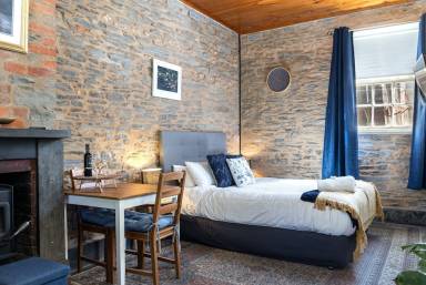 Cottage Mintaro