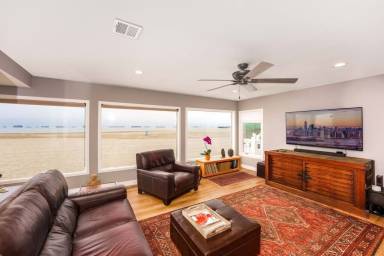 House Seal Beach