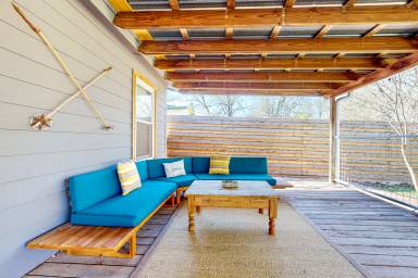 House South Austin