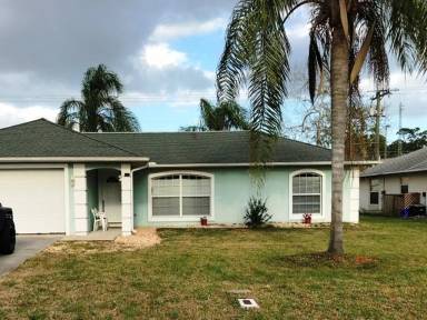 House Edgewater Acres